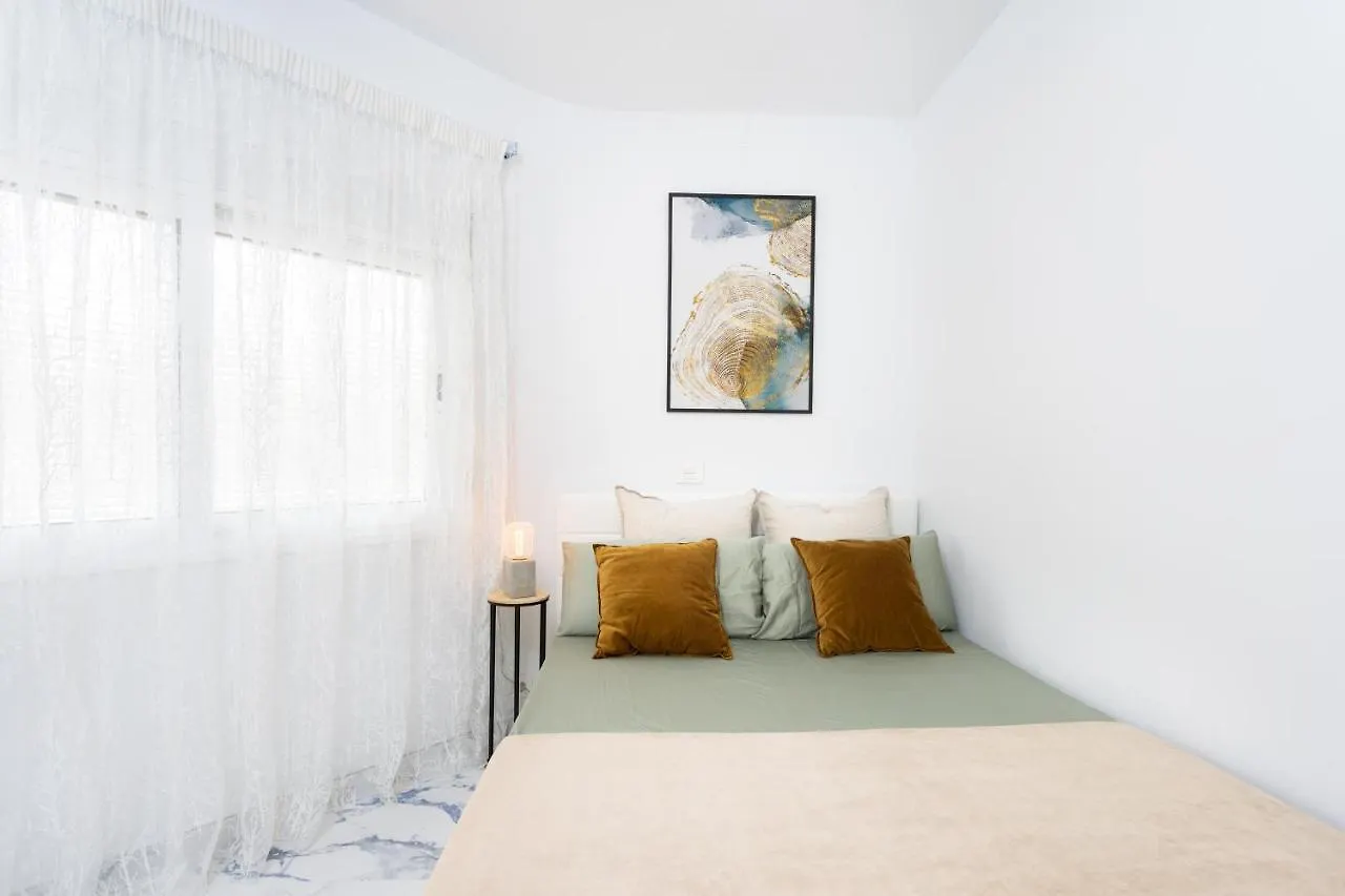 Cozy 1St Sea Line Apartment In The Quiet Area Los Cristianos  Spain
