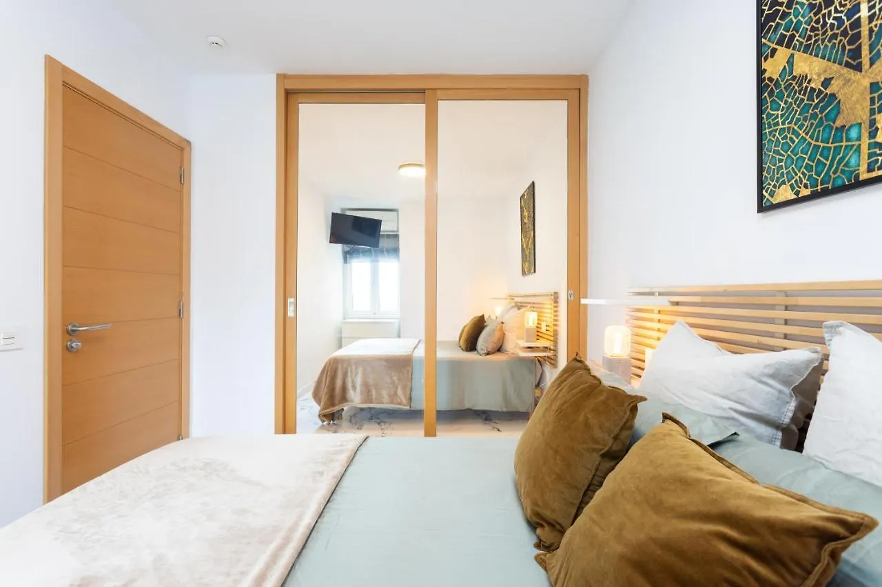 Cozy 1St Sea Line Apartment In The Quiet Area Los Cristianos  0*, Los Cristianos (Tenerife)